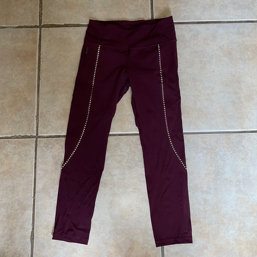 lululemon work out 7/8 pant in dark purple